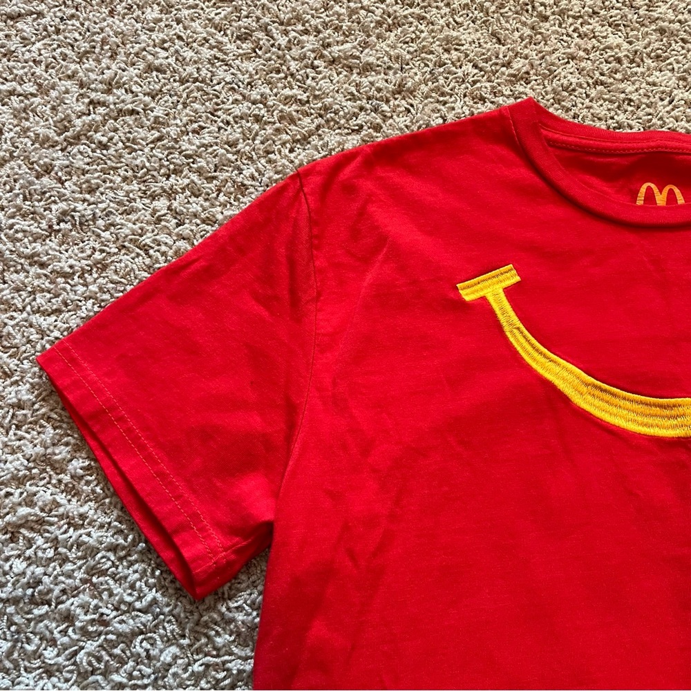 McDonald’s Smile Tee T-Shirt BoxLunch Exclusive Small - Picture 3 of 5